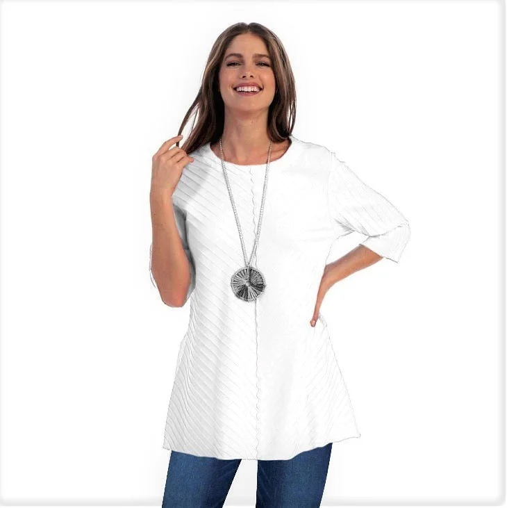 Focus Diagonal Rib High-Low Tunic in White - CS-342/390-WT